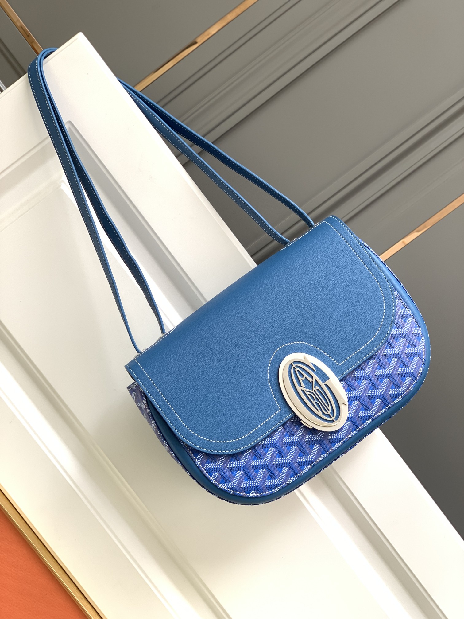 Go*ard handbags