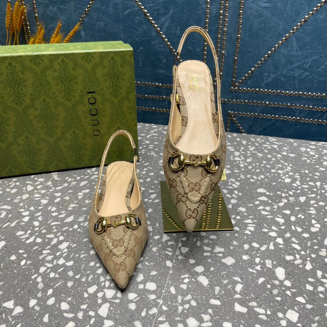 G*u*i heels