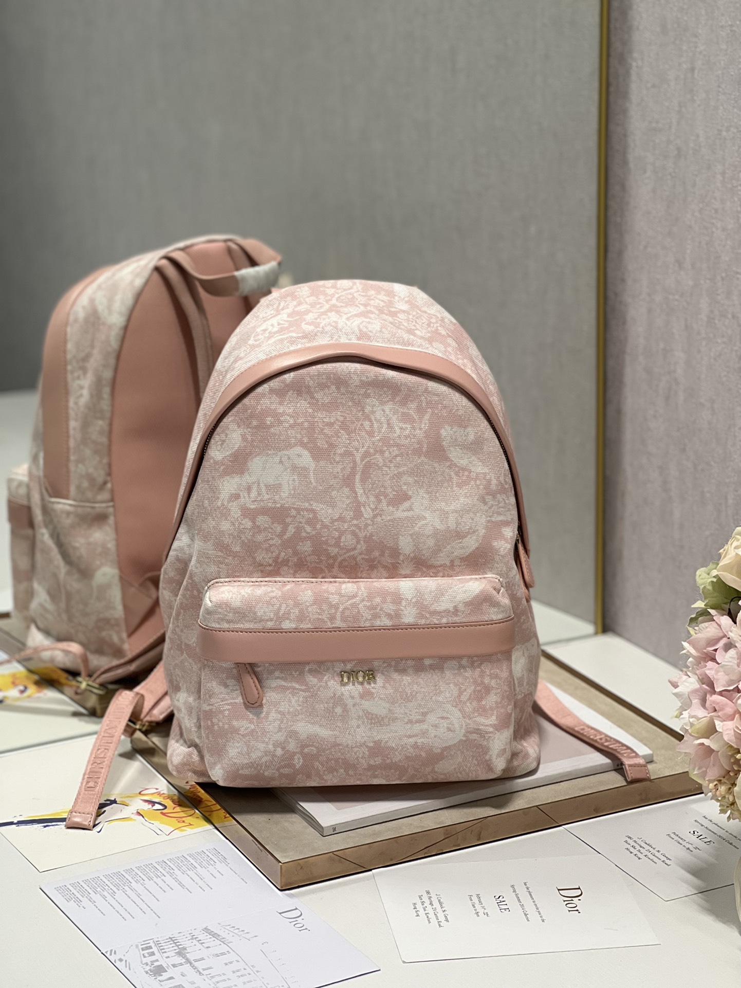 D*or oblique backpack