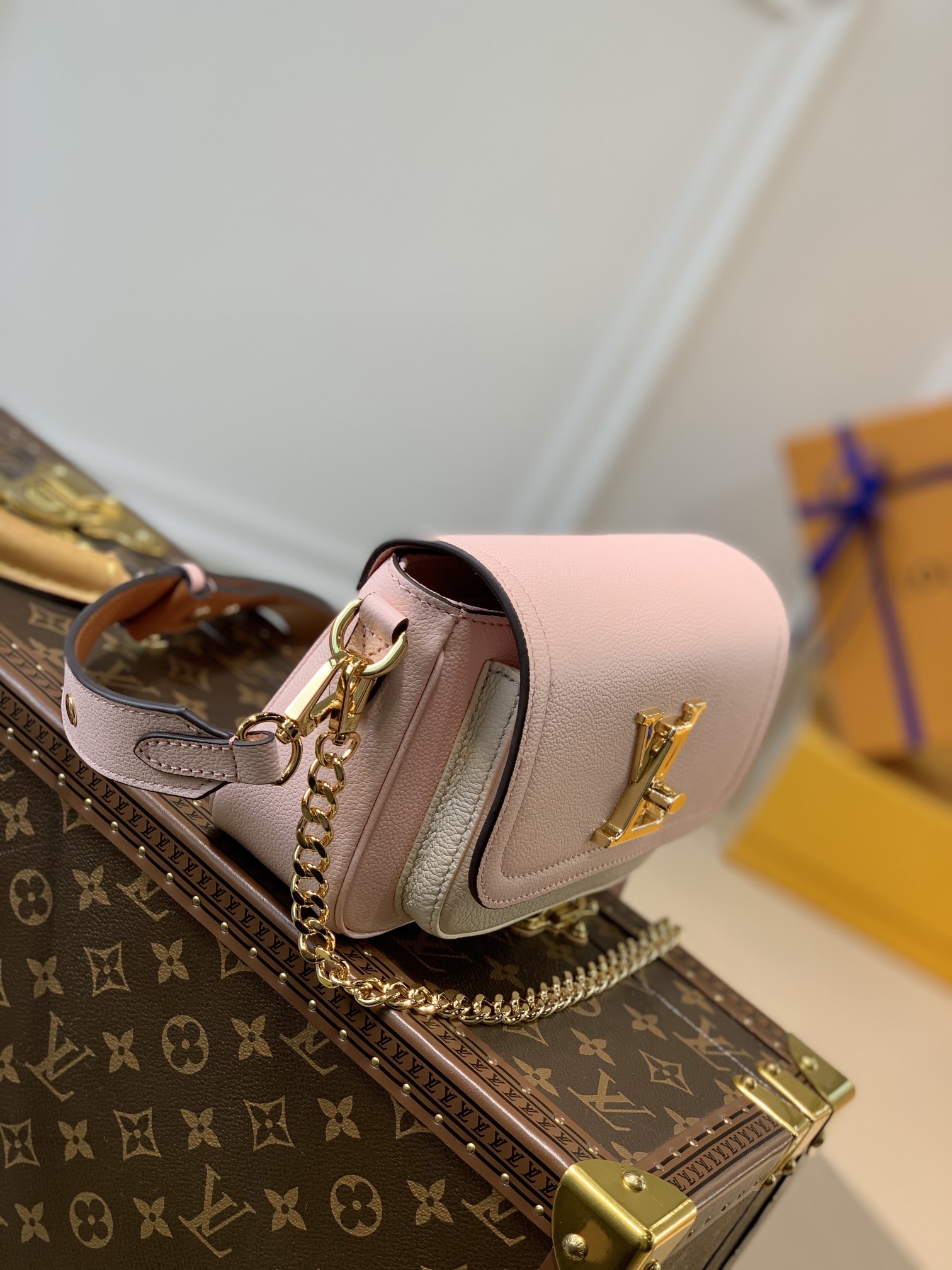 l0*is V*t0n lockme tender handbags pm- m58554-19*13*8cm