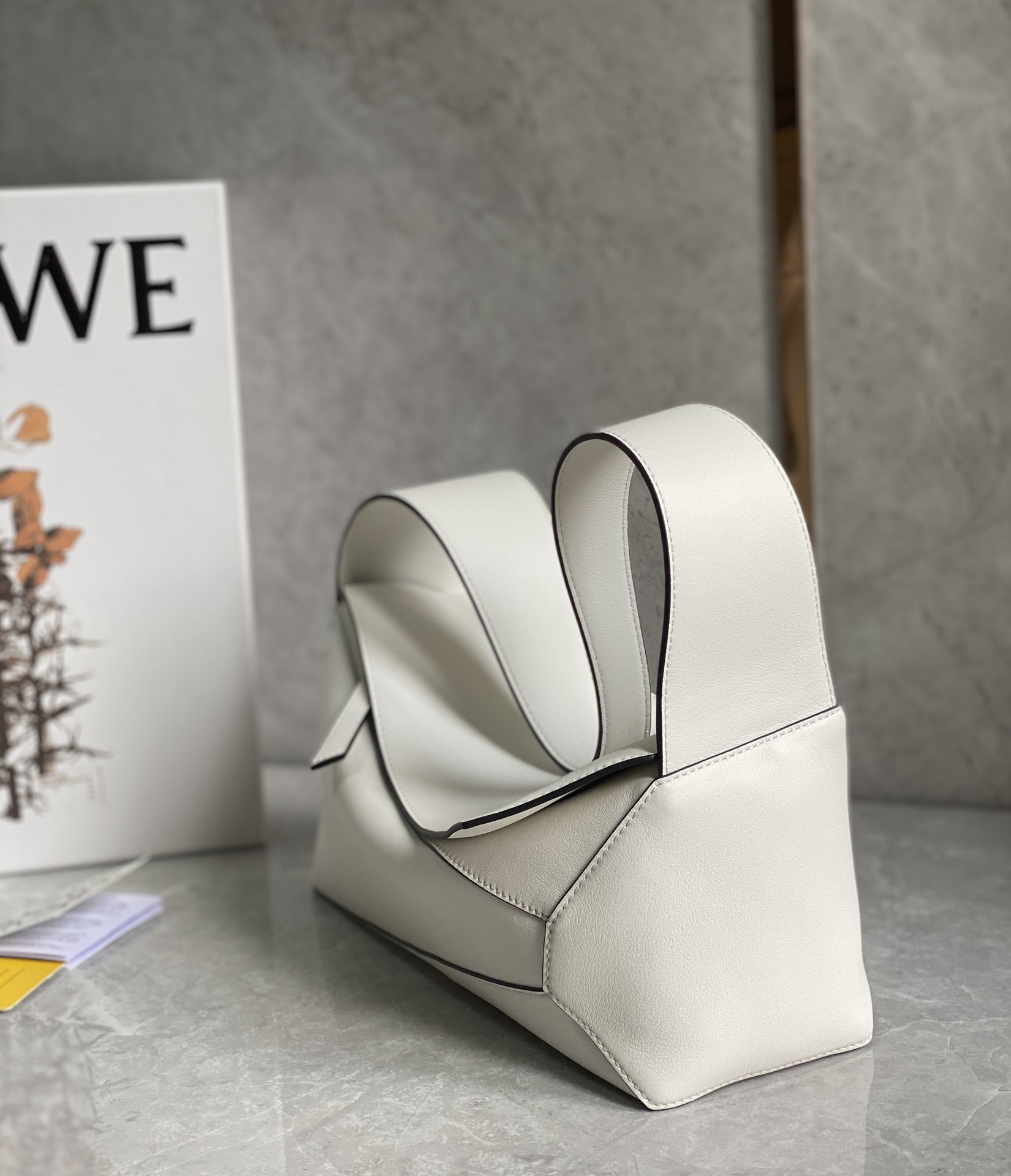 L0ew* puzzle medium bag-29*18*12cm