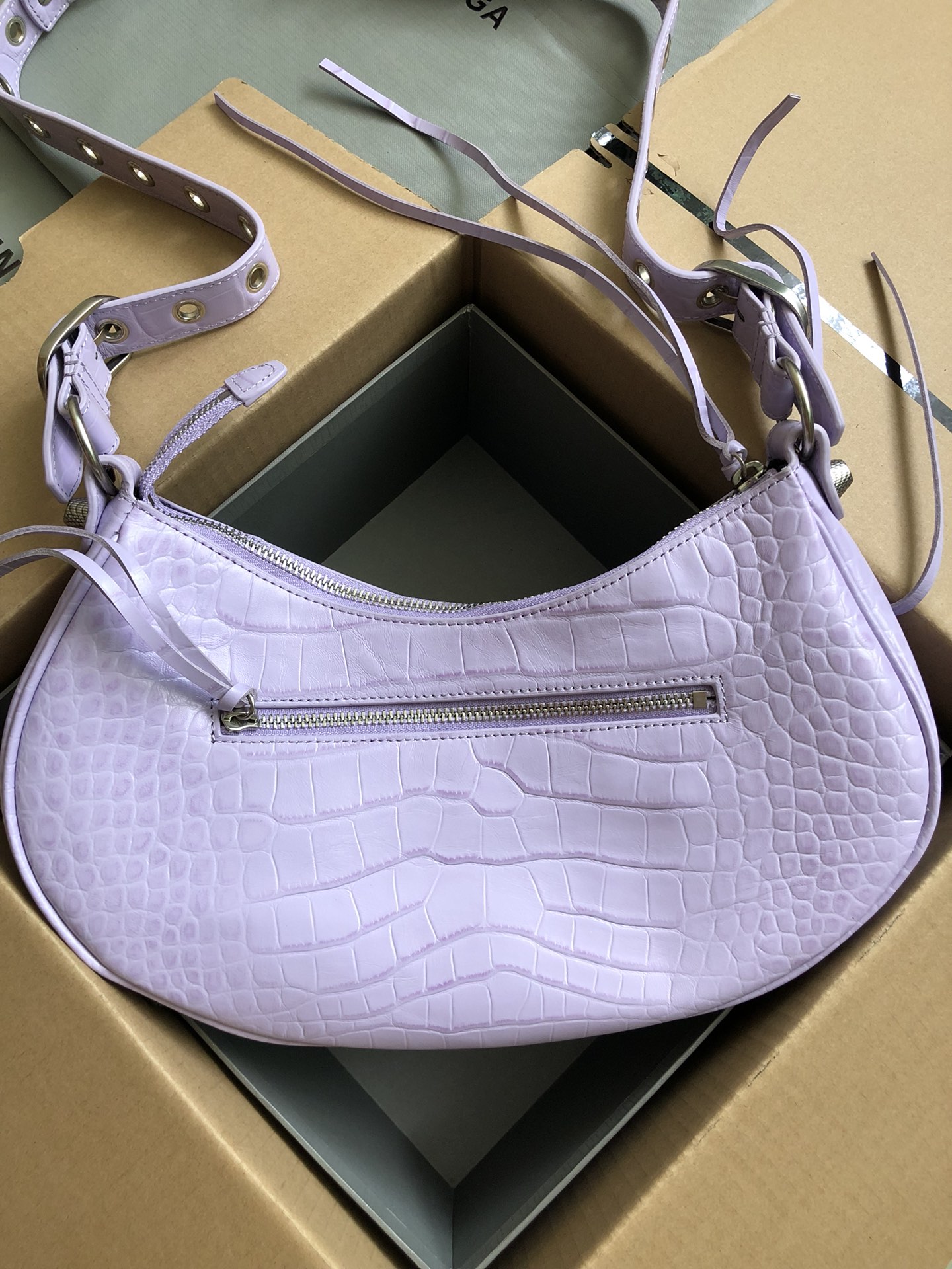 Balenciag Le Cagole Handbags-33*16*8CM