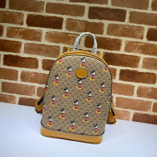 G*u*i backpack-22*29*15cm