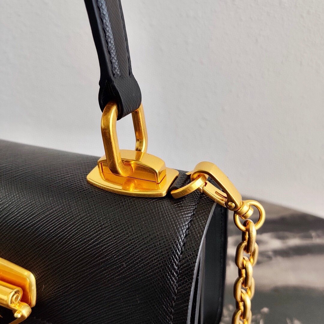 Pra*a 1bd270 chain bag-14*7*20cm
