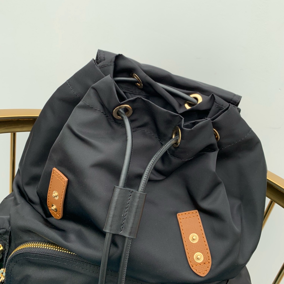 B**rry rucksack backpack-28x42cm