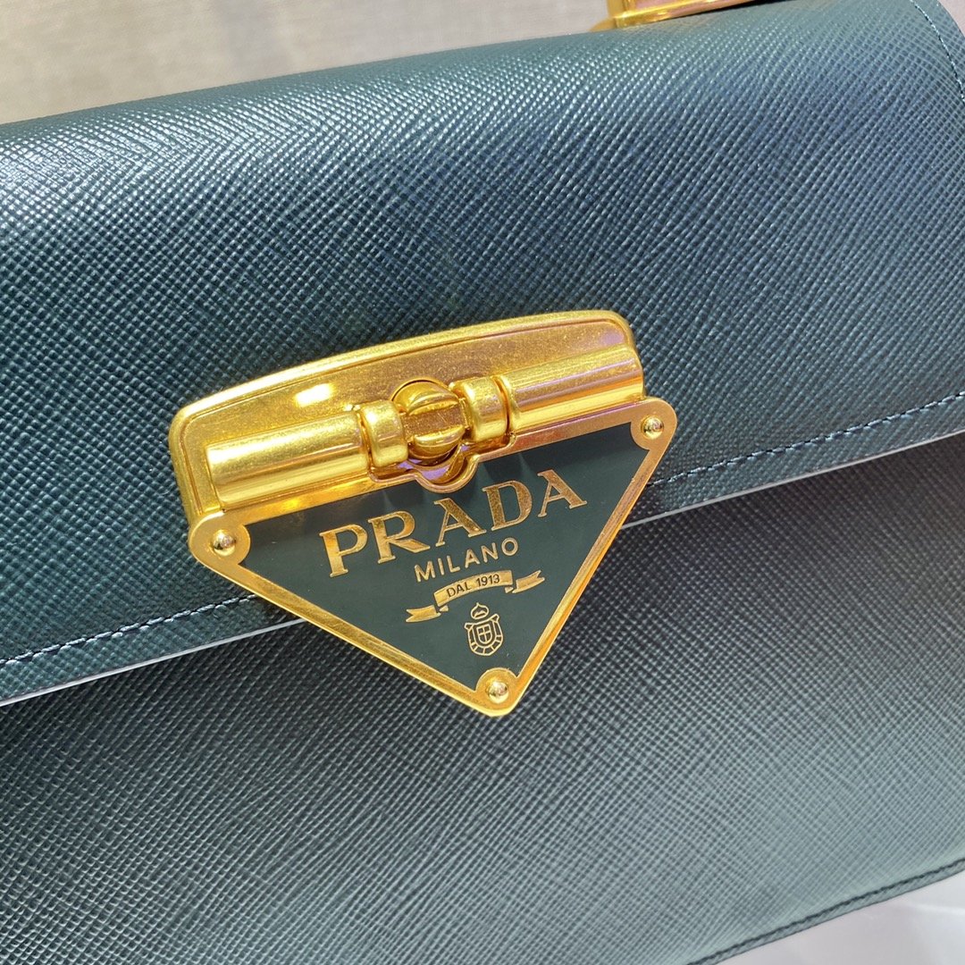 Pra*a 1bd021 chain bag-20*17*8.5cm