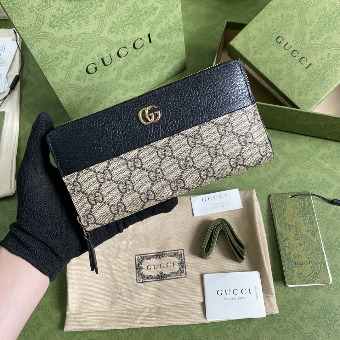 G*u*i wallet-19*10*2cm