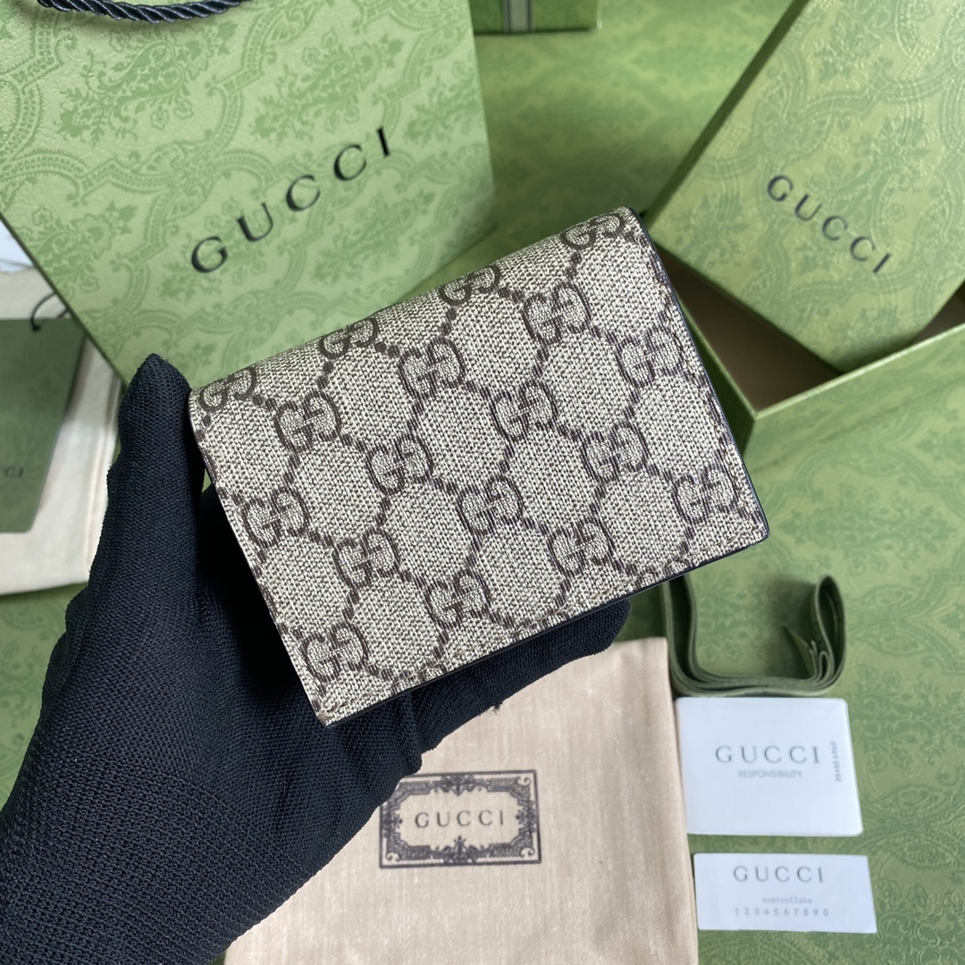 G*u*i wallet-11*9*3cm