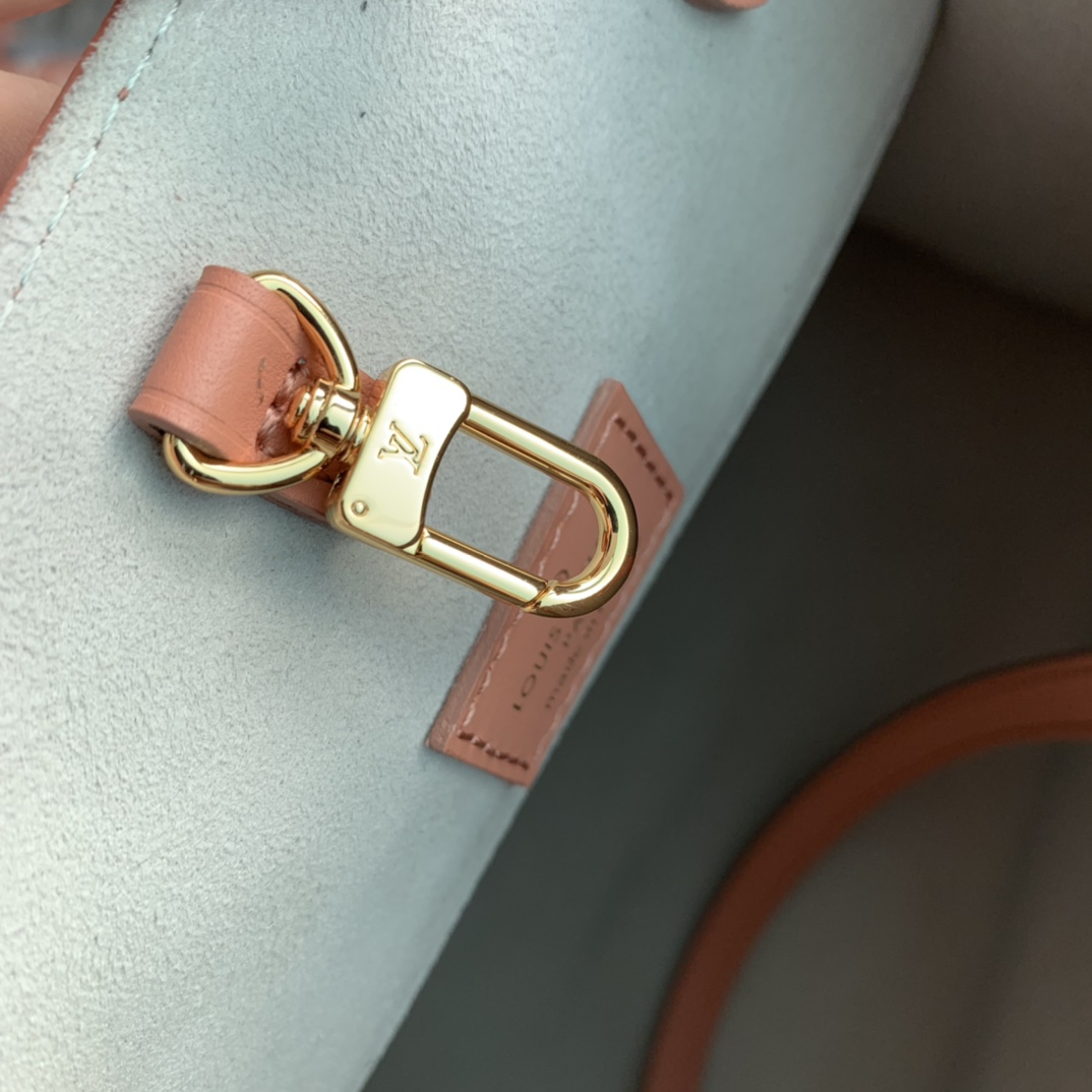 l0*is V*t0n onthego handbag-35*27*14cm
