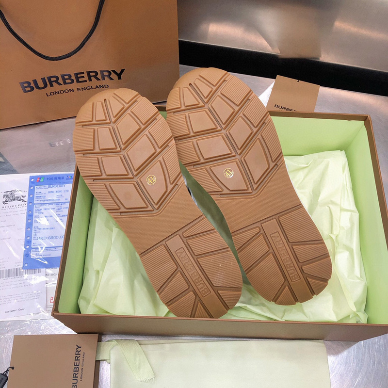 B**rry sneakers