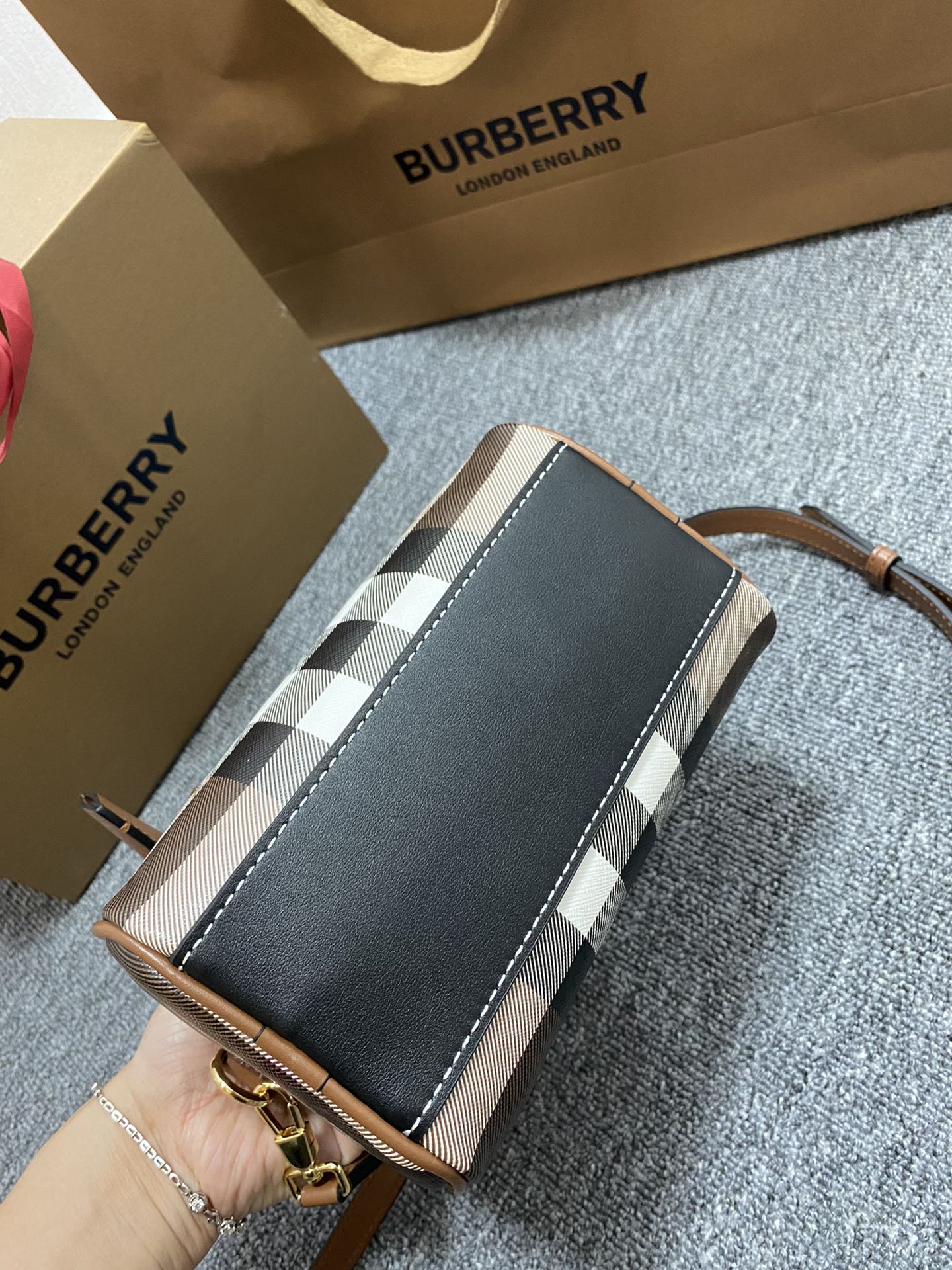 B**rry bowling bag-18.5x11x12cm