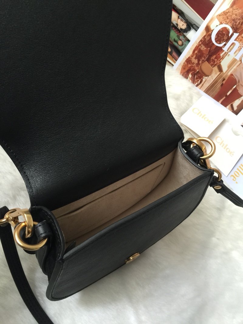 Ch10e Ch10e nil bag