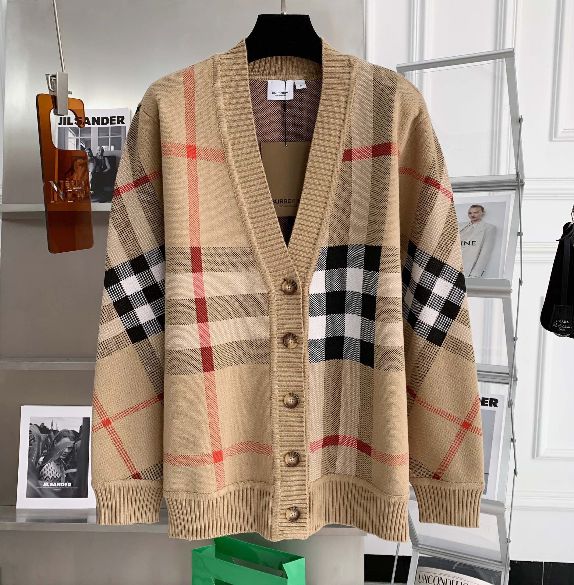 B**rry coat