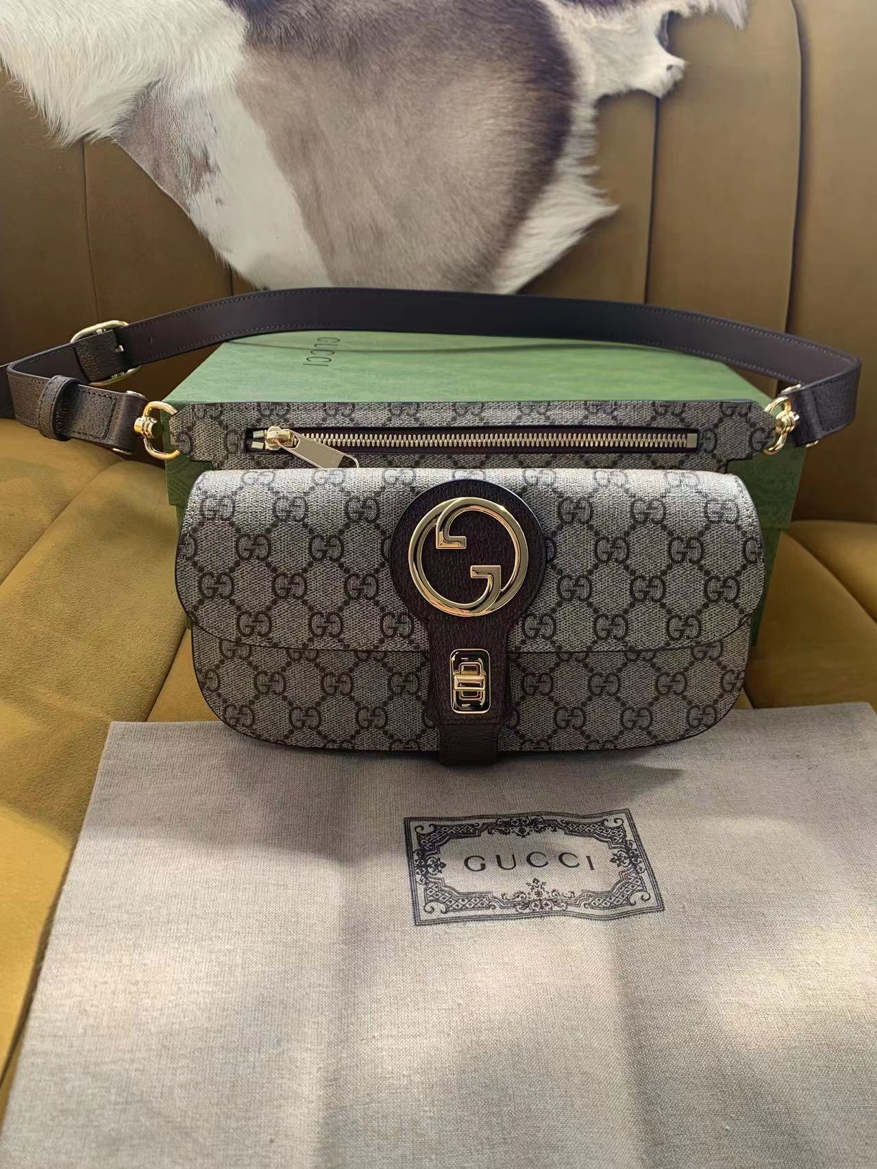 G*u*i belt bag-24/4/5cm