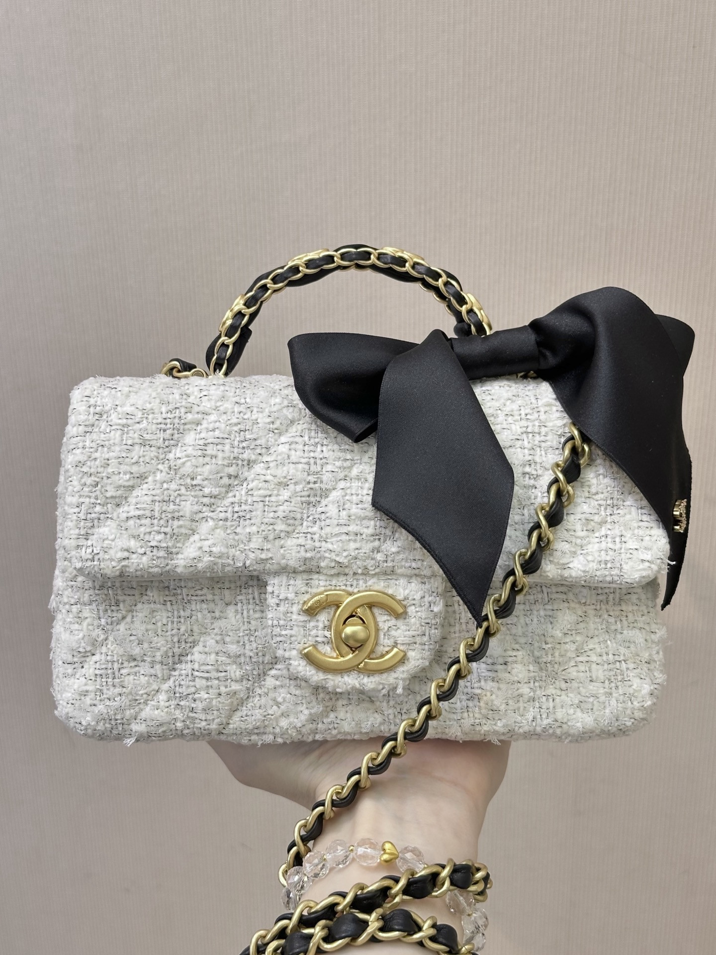 Ch@nel Mini Flap Bag With Top Handle, Tweed, Silk & Gold-Tone Metal -2512*20*9CM