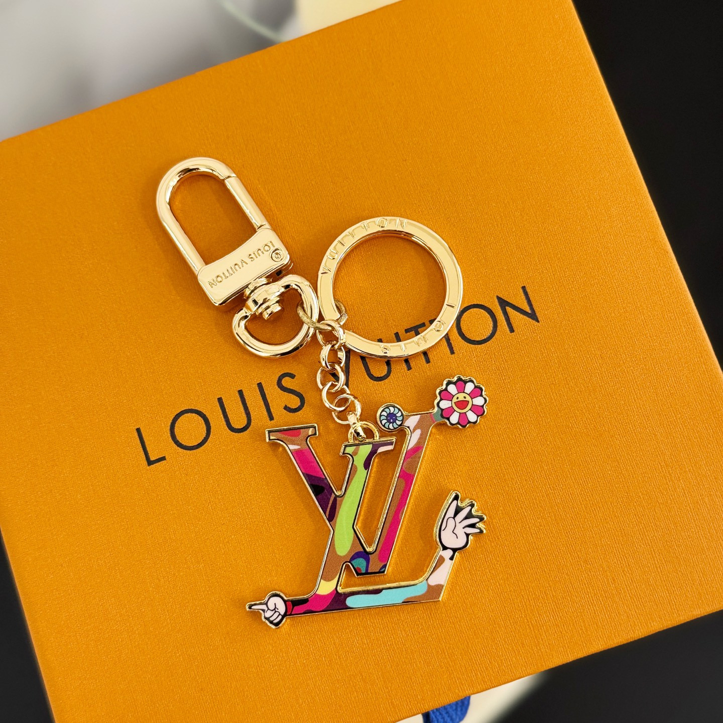 L0vis Vvtt0n Bag Charm