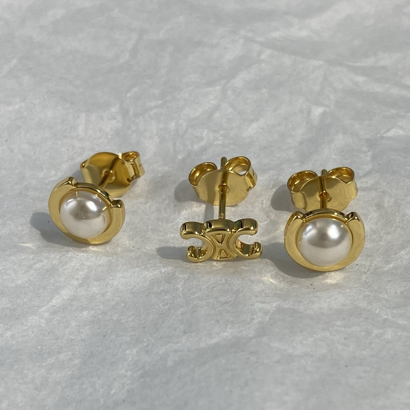 Celin*l Earring