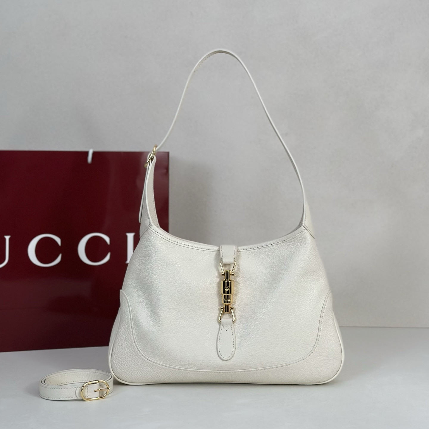 Gvc*1 Jackie Shoulder Bag In White Leather-31.5*21*5CM