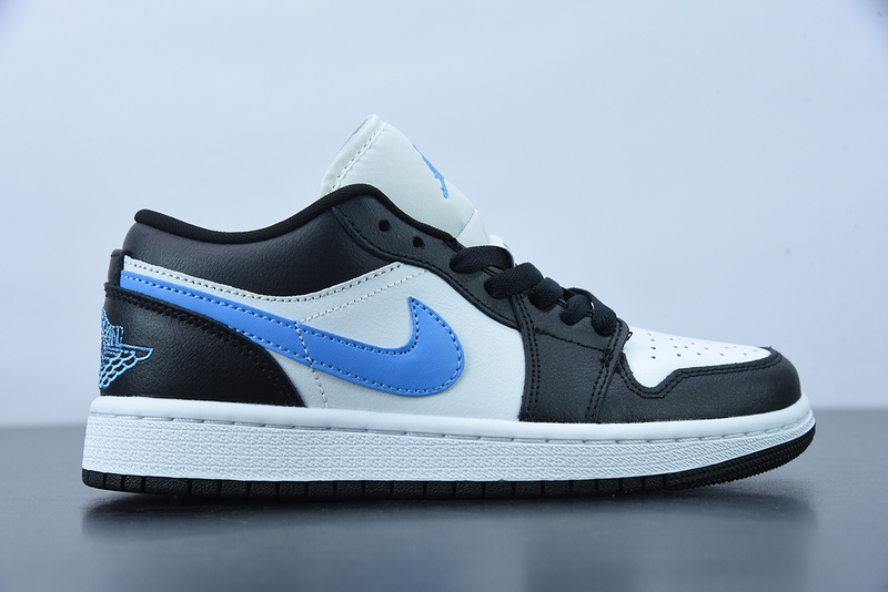 WMNS AIR JORDAN 1 LOW 