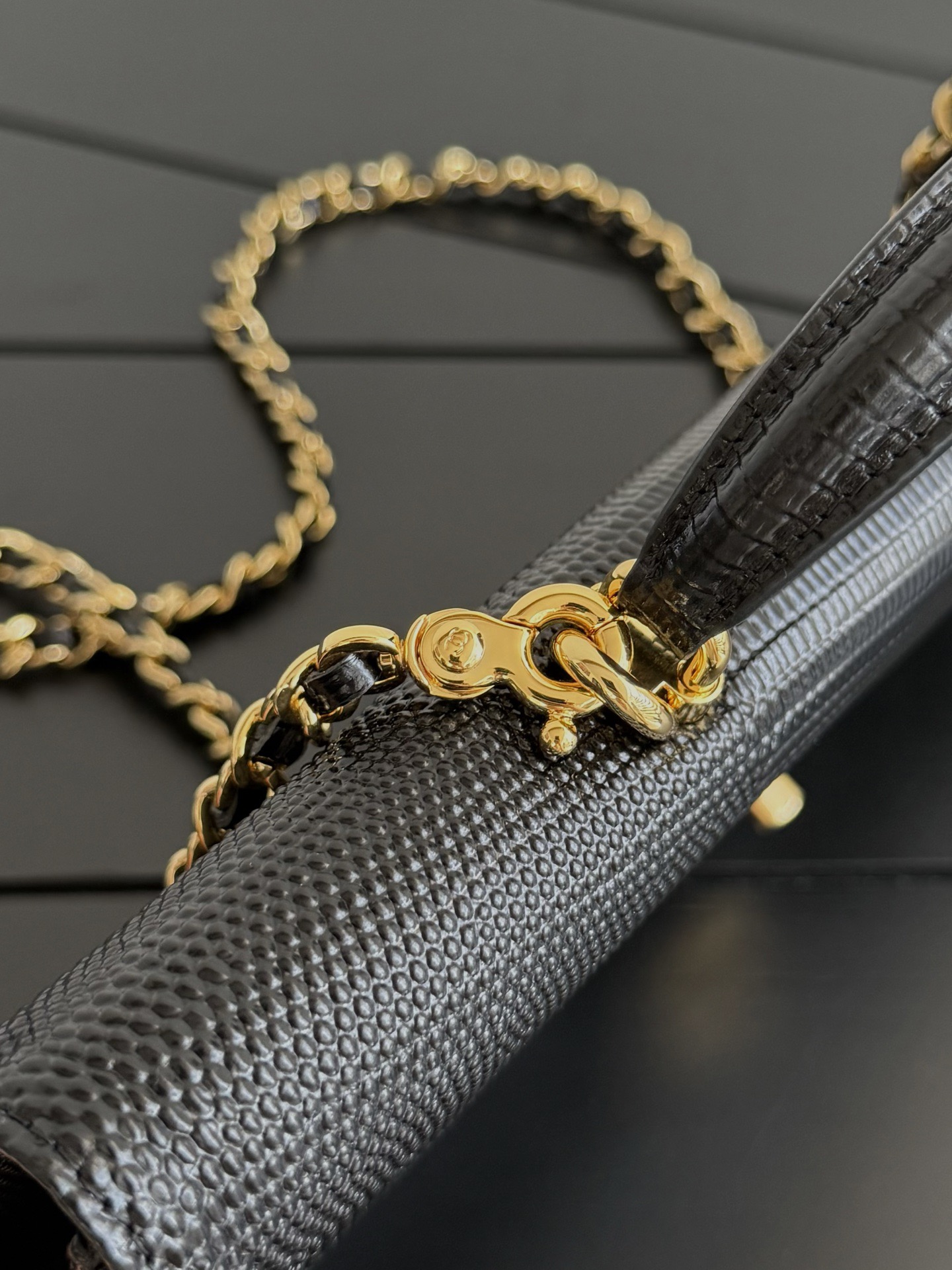 Ch@nel Calfskin Lizard Embossed Top Handle-25×10×3CM