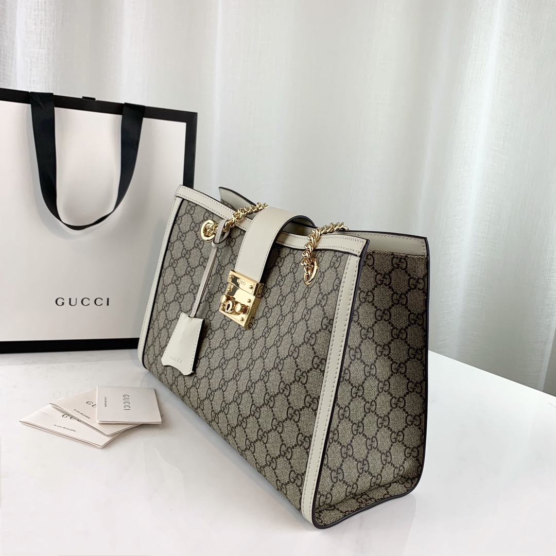 G*u*i padlock bag-35x23x14cm