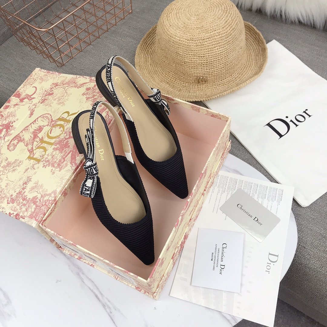D*or flap shoes