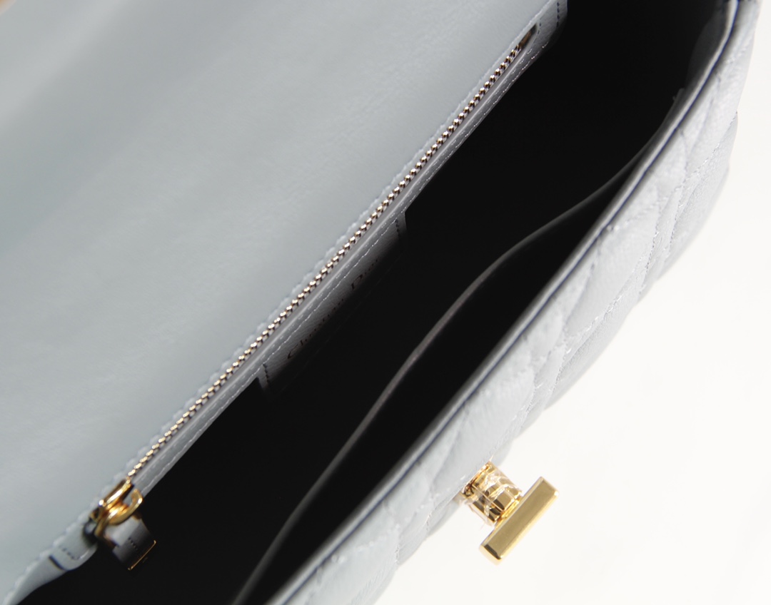 D*or 2021 caro bag-20*12*7cm