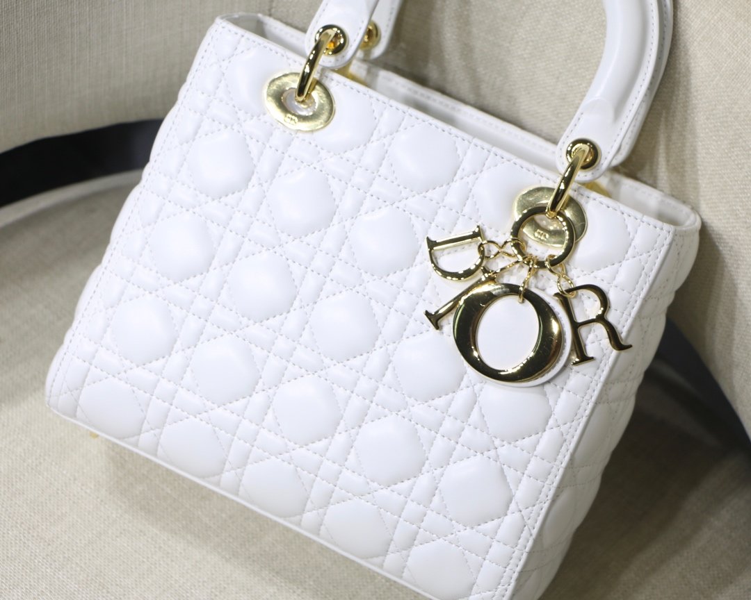 lady D*or handle bag-24cm