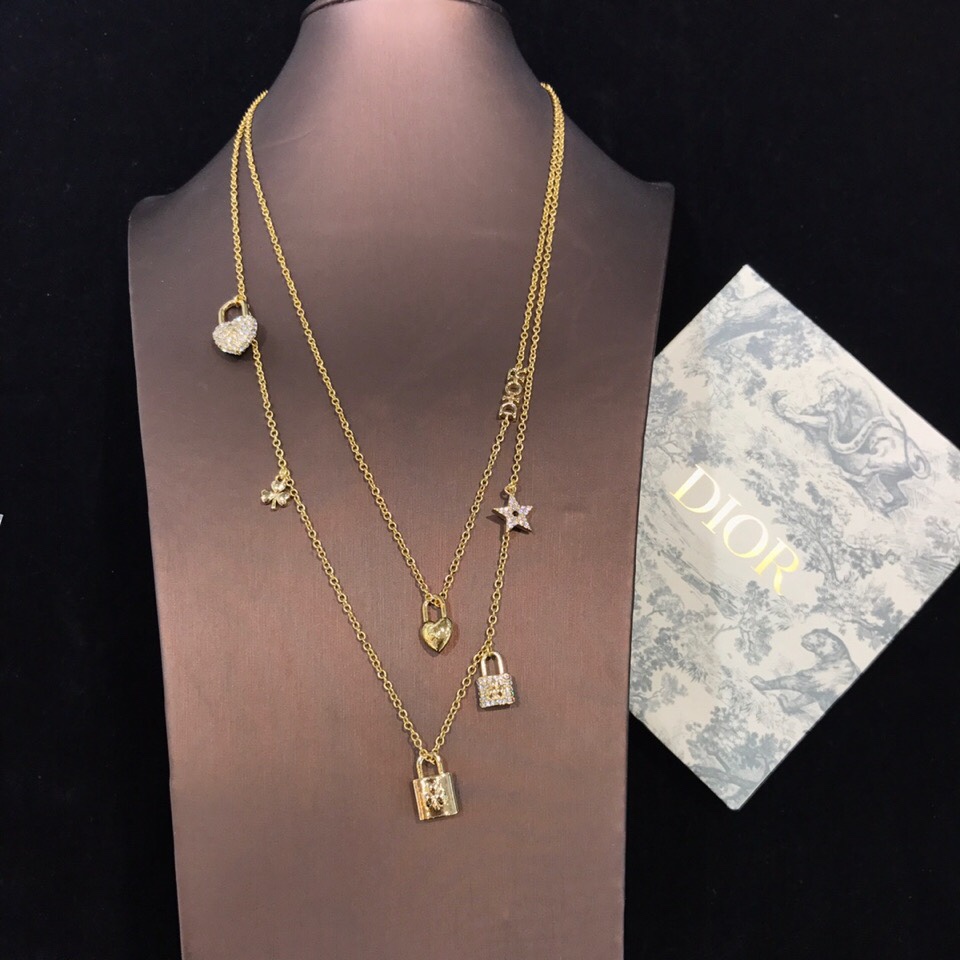 D*or necklace