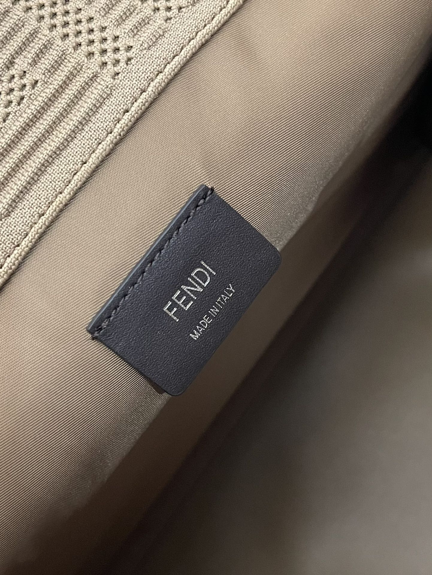 F**di tote-36*17*31cm