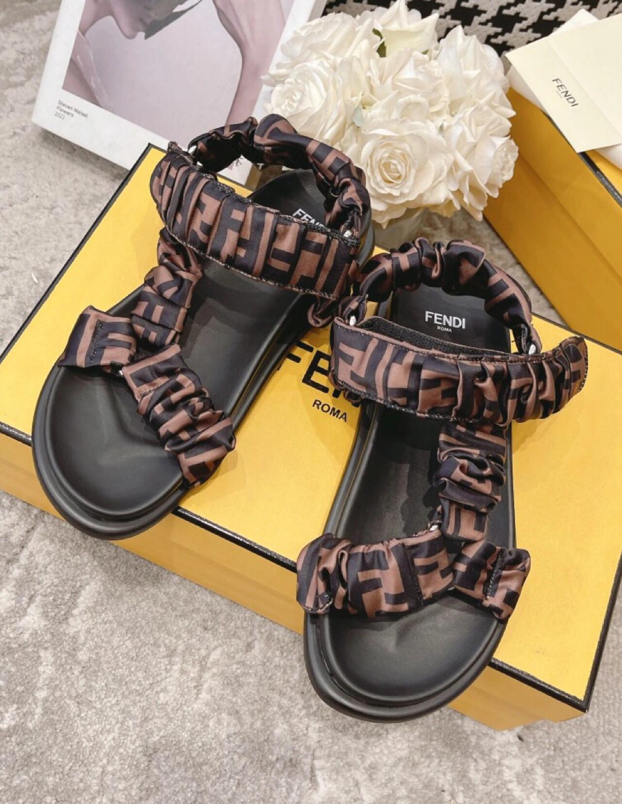 F**di slides