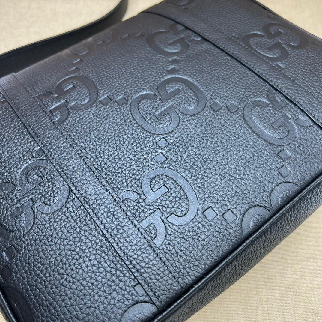 G*u*i messenger bag-31*24.5*6cm