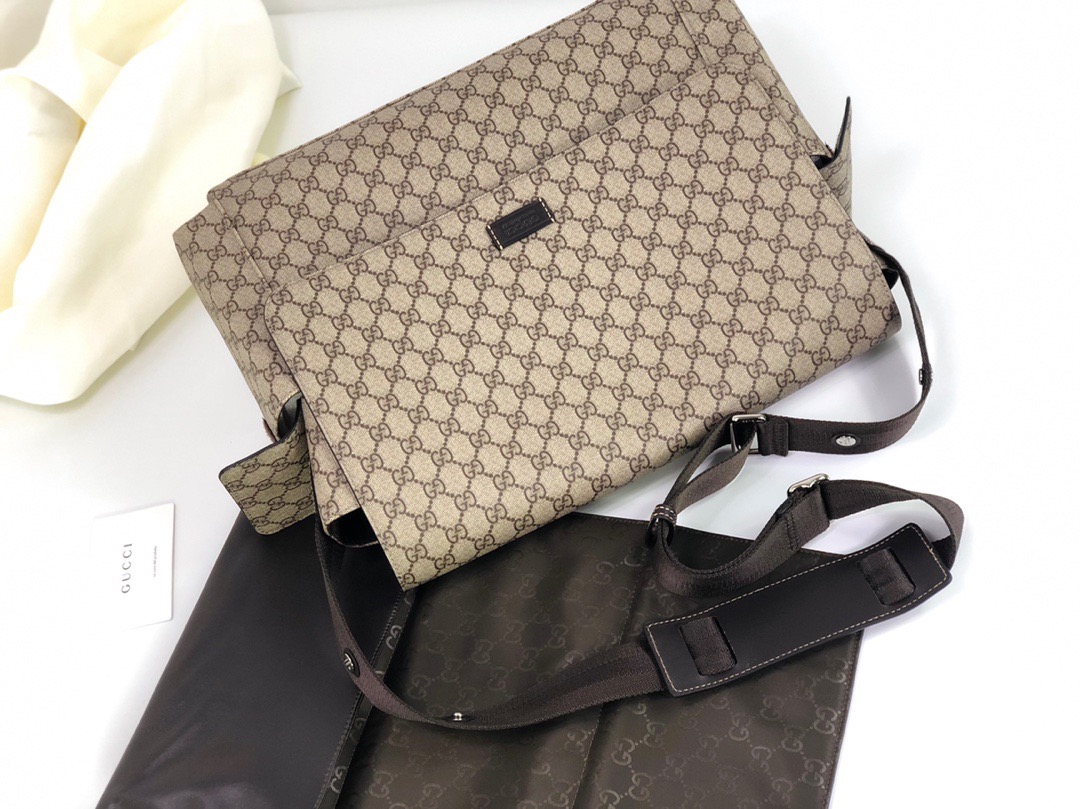 Gvc*1 diaper handbags-44-28-14cm