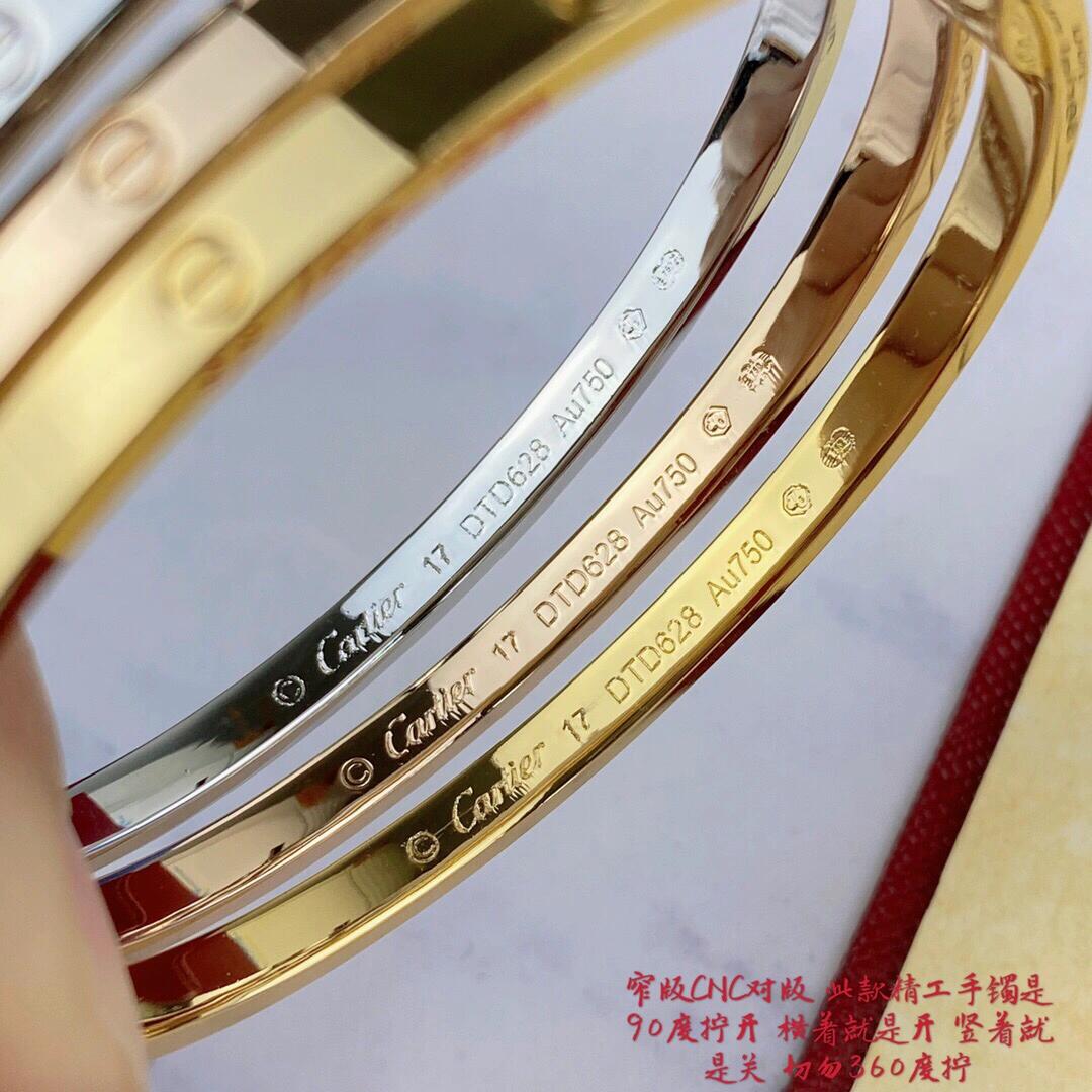 Ca*t1er bracelet