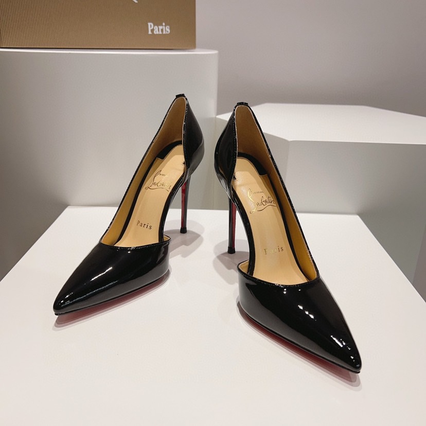 Chr1st1an louboutin heels