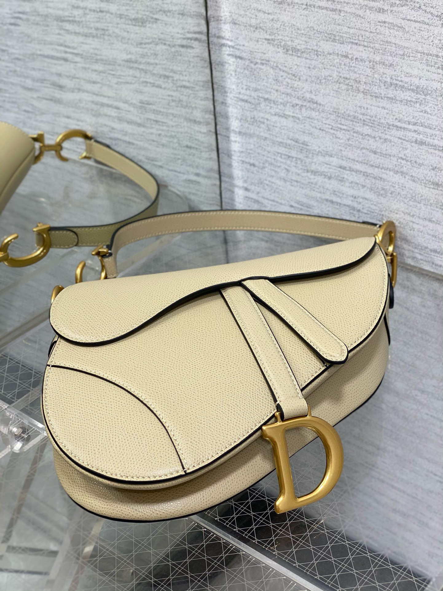 D*or saddle bag-25.5×6.5×20cm