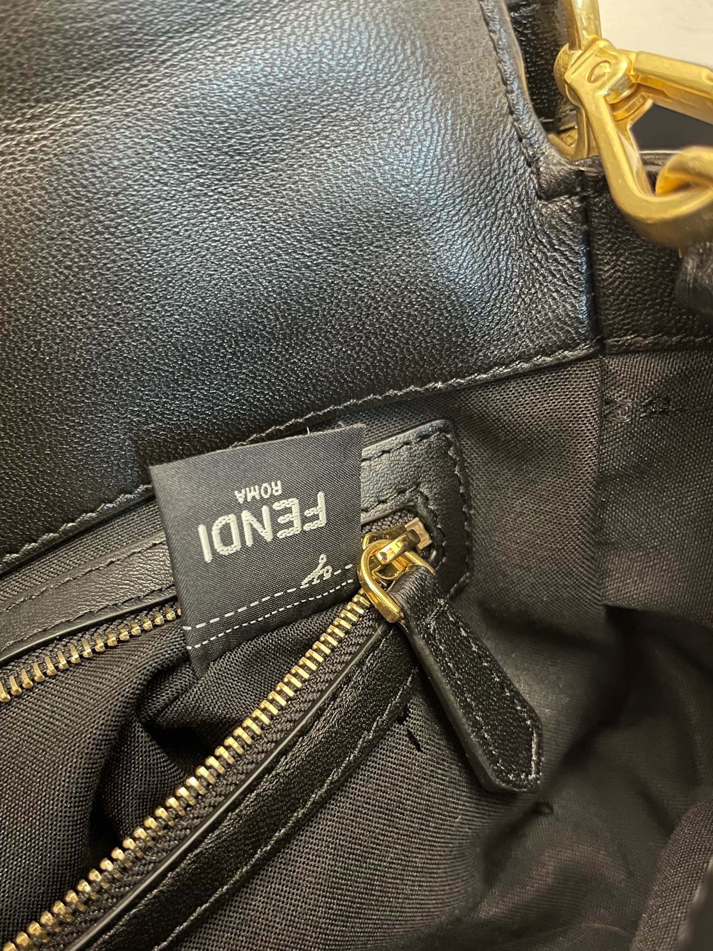 F**di baguette bag-26*13*6cm