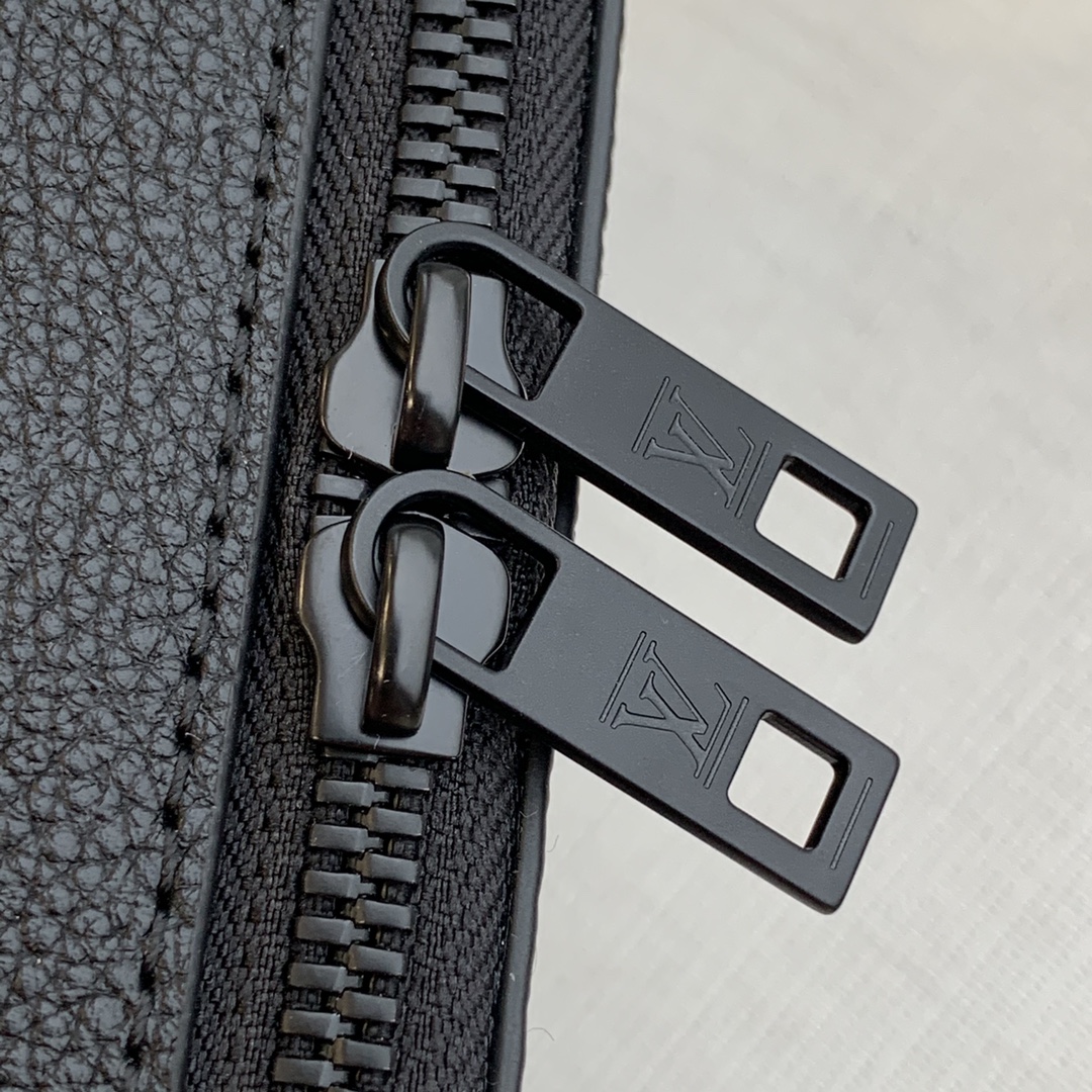 l0*is V*t0n alpha wearable bag-m59161-18.5 x 11 x 6.5cm