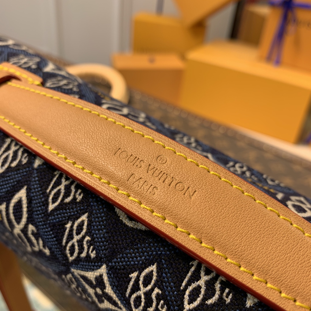 l0*is V*t0n since 1854 pochette metis handbags-25*19*7cm