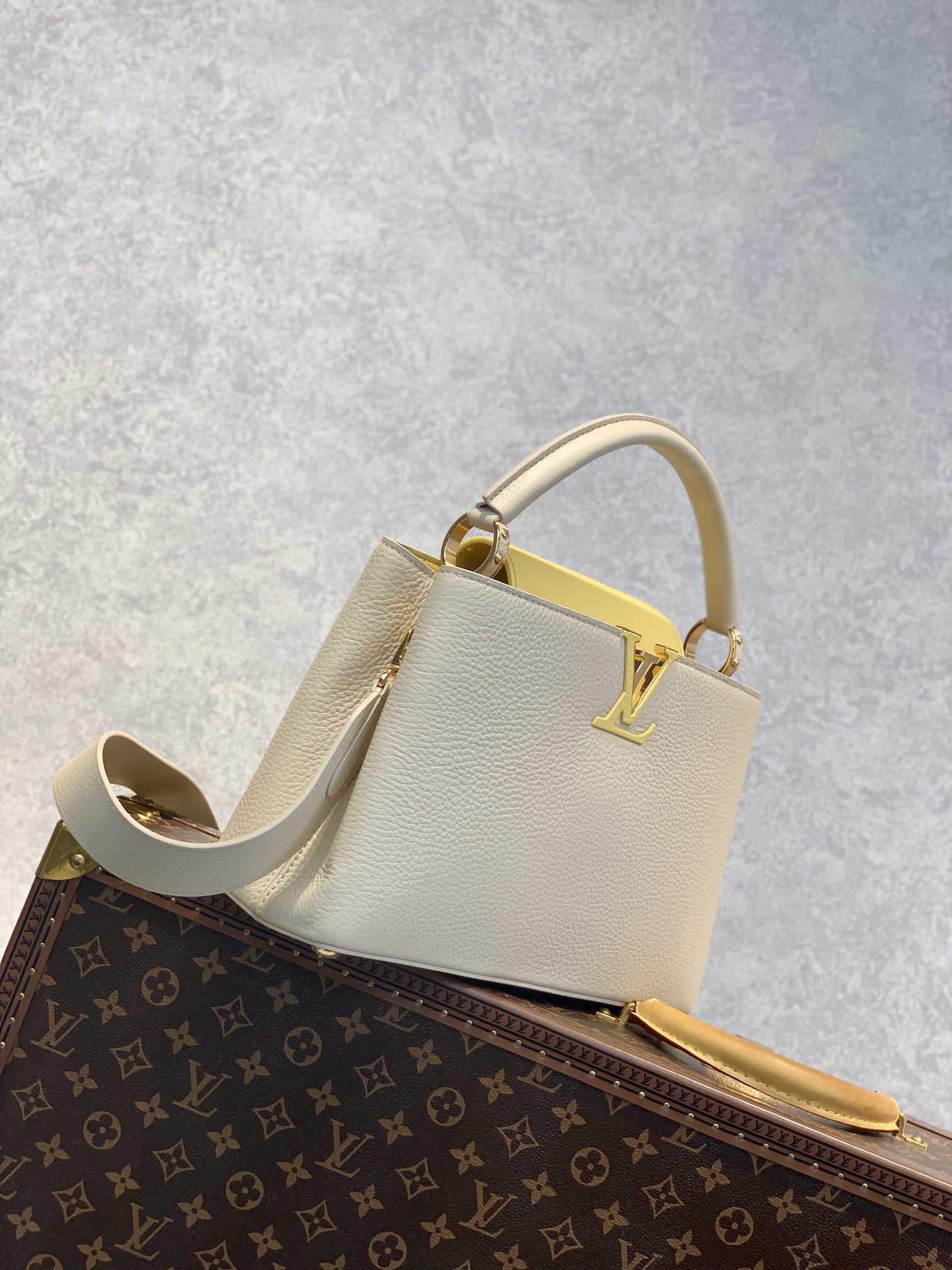 l0*is V*t0n capucines bag-31.5*20*11cm