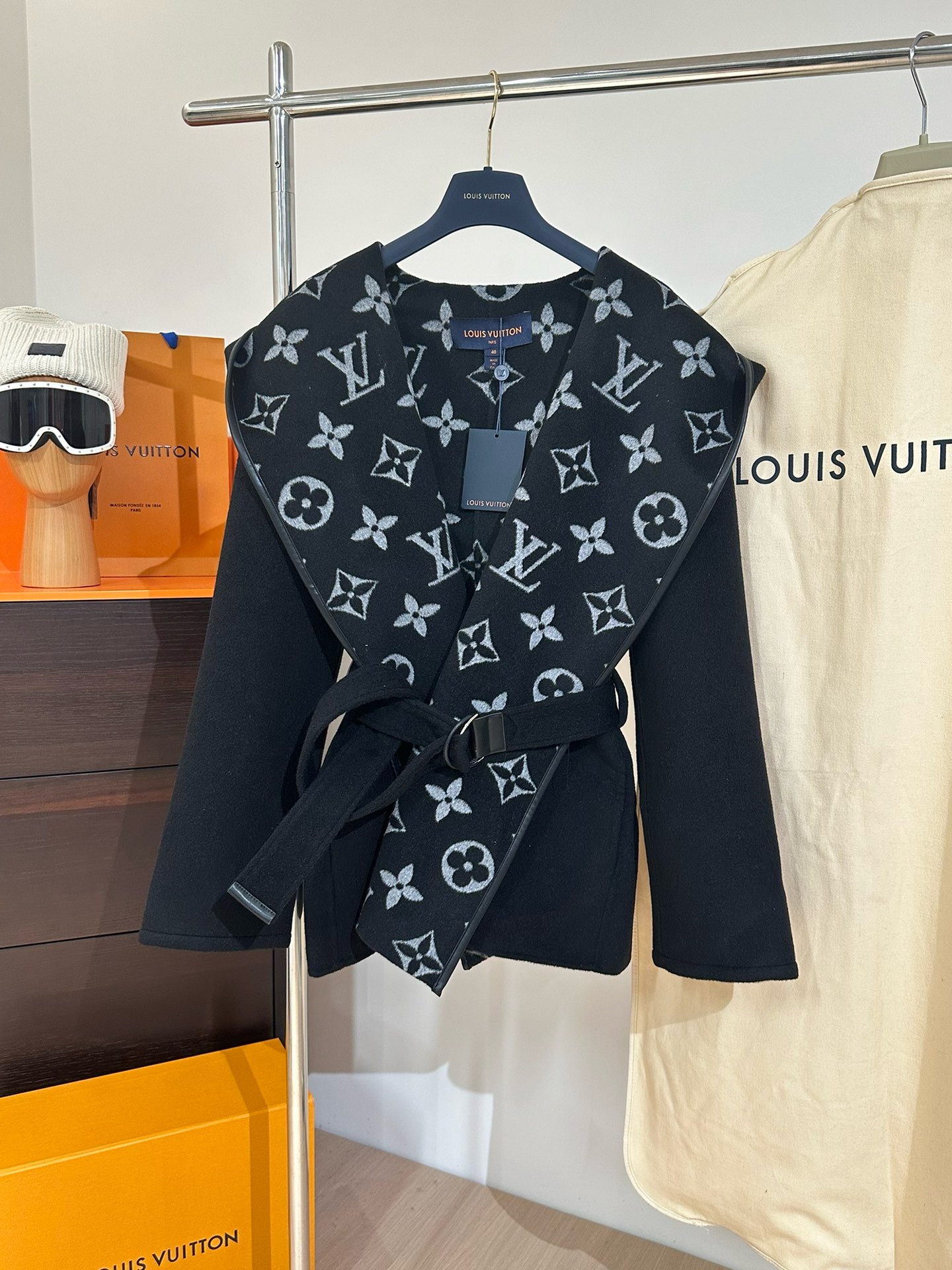 Lou*is Vuitt*on Wool Trench Coat