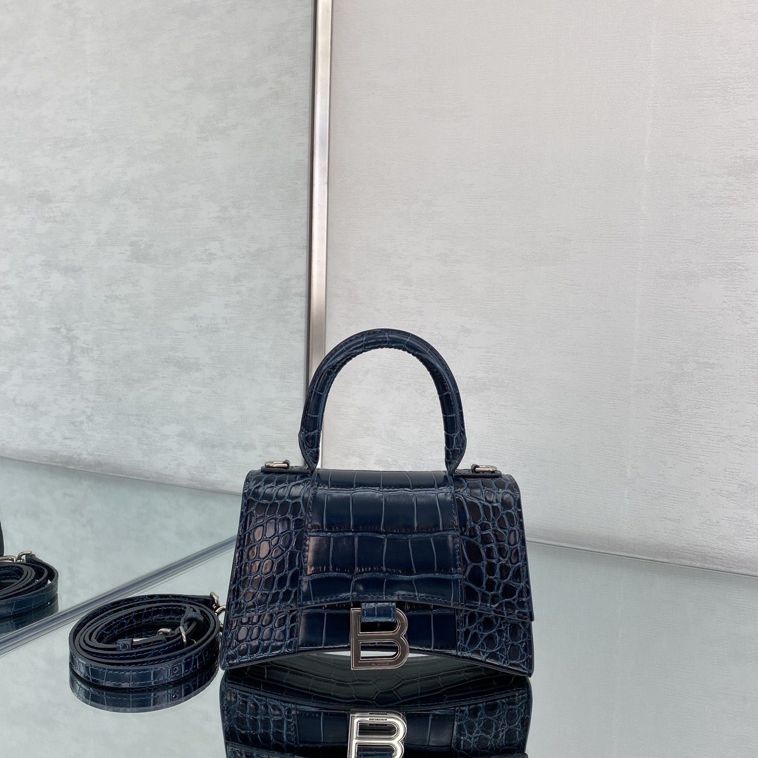 Ba*len*cia*ga xs hourglass bag-13*8*19cm