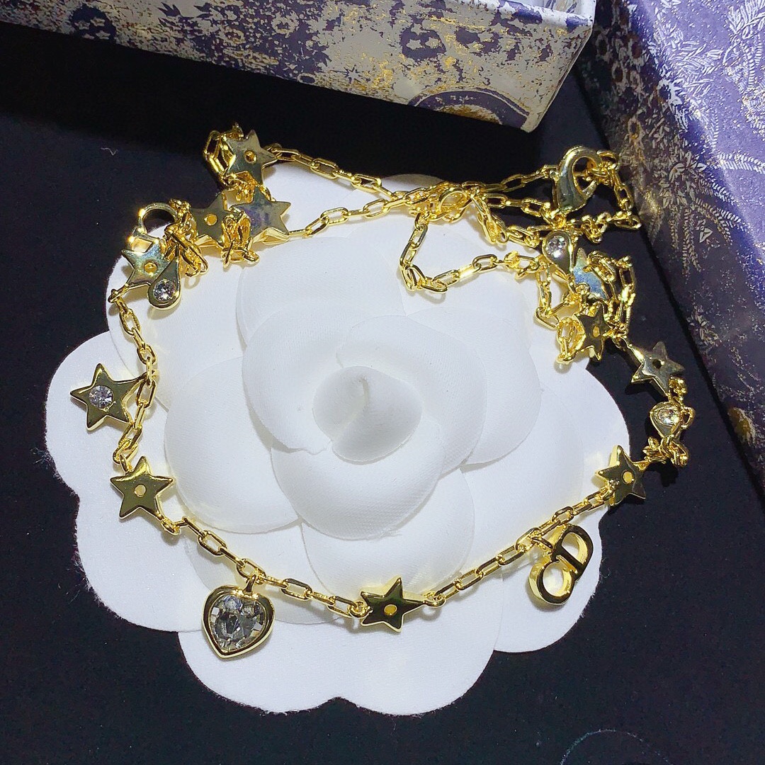 D*or necklace
