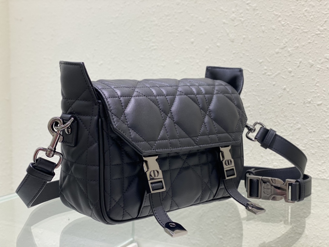 D*or camp bag-23×15×8cm