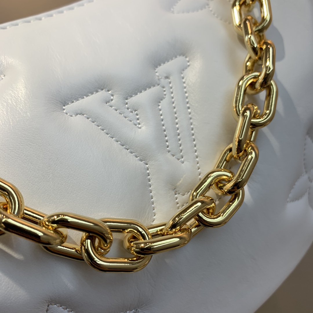 l0*is V*t0n over the moon handbag-27.5*16*7cm