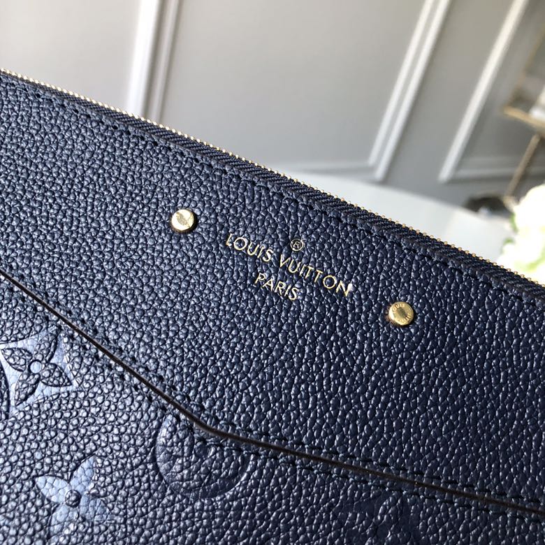l0*is V*t0n pouch-29.5×21cm