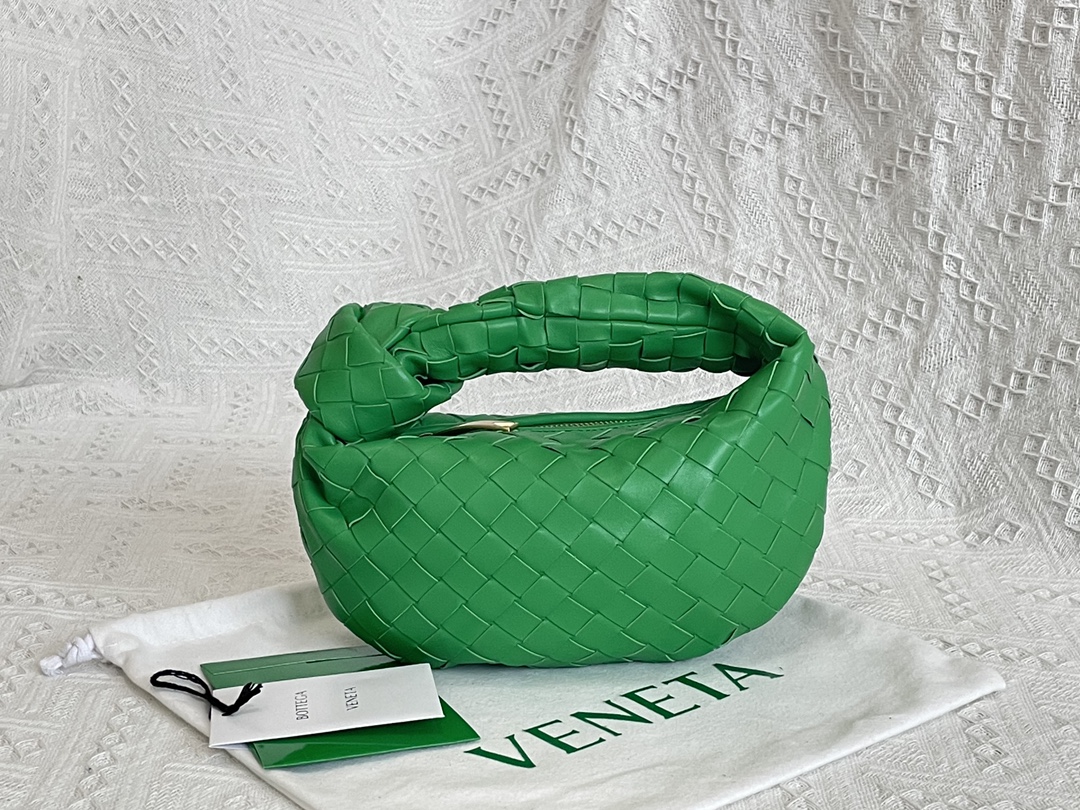 b0tte*a Ven*ta small hobo bag-27*22*3cm