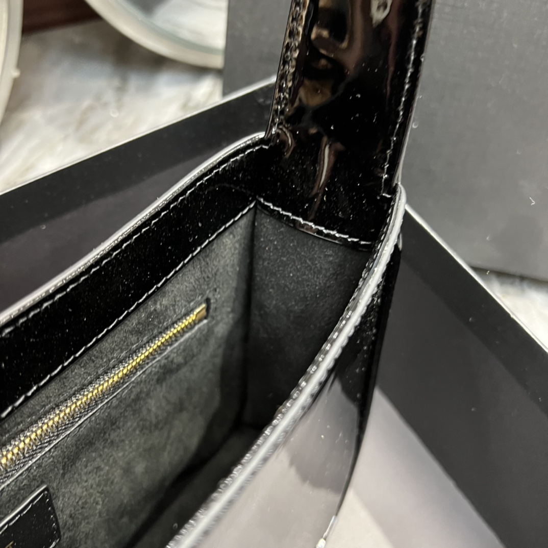 Y*L le5a7 vintage bag-25x14x6cm