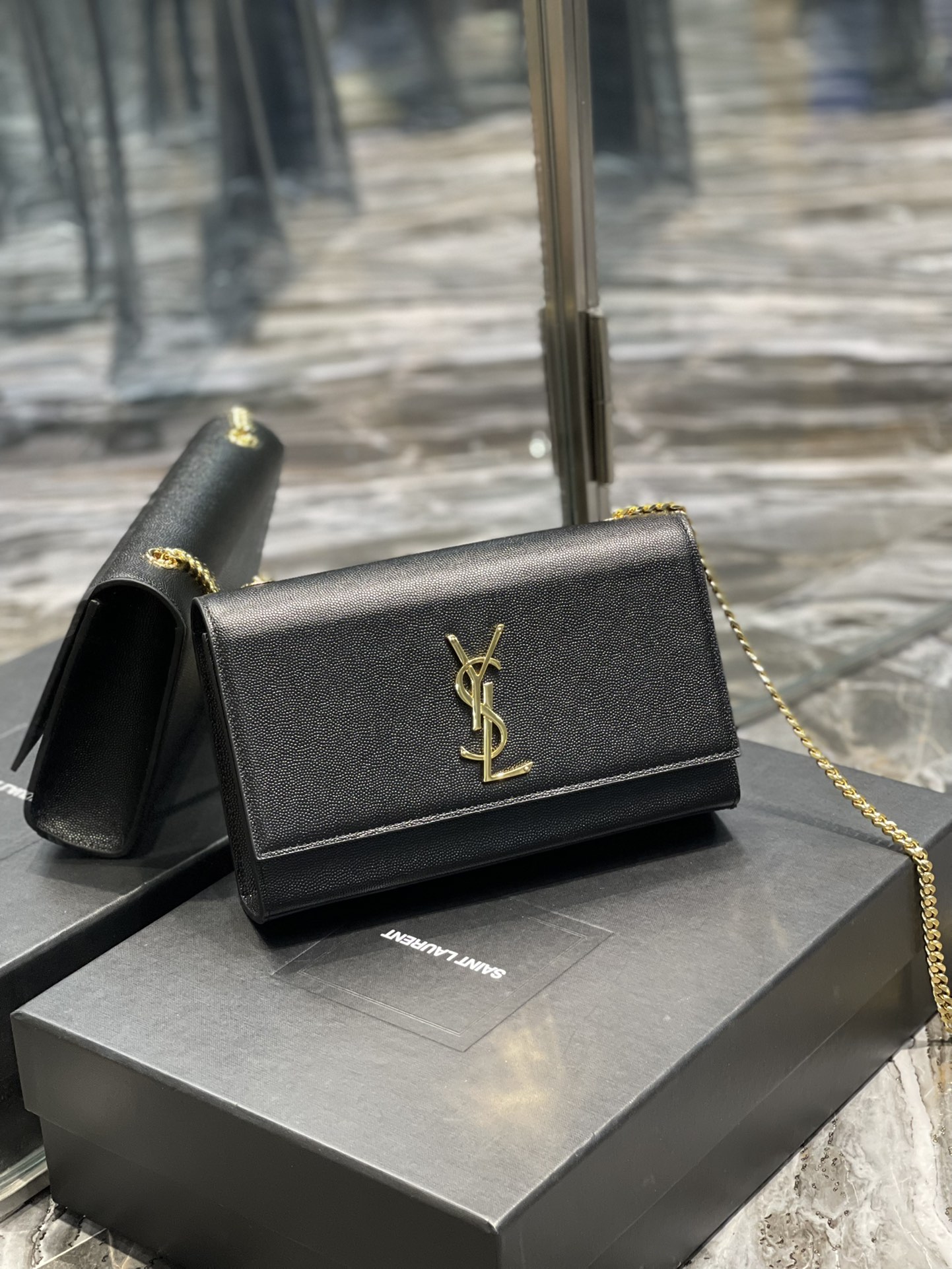 Y*L medium in grain de pouder embossed leather-24*14.5*5.5cm