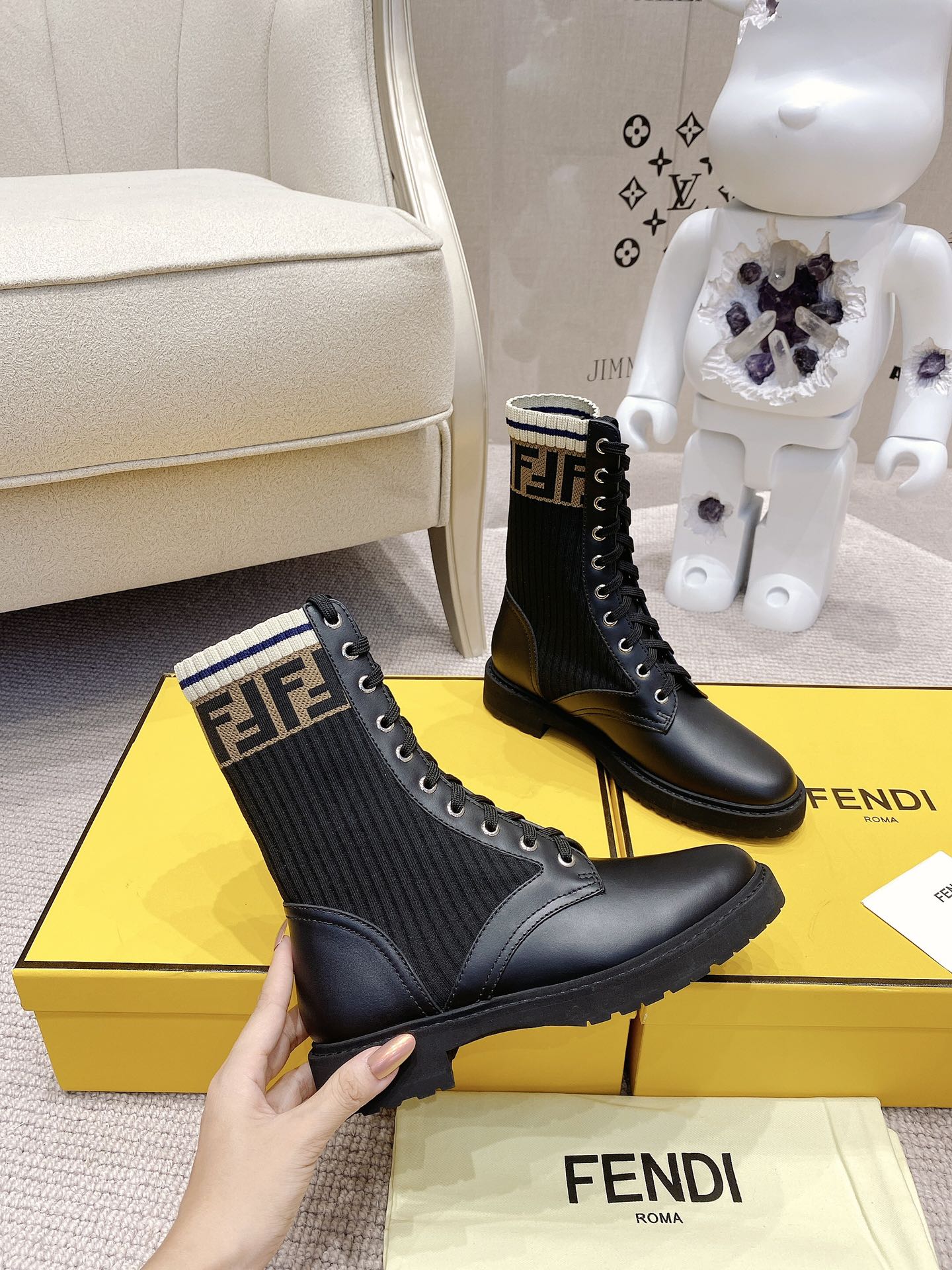 F**di boots